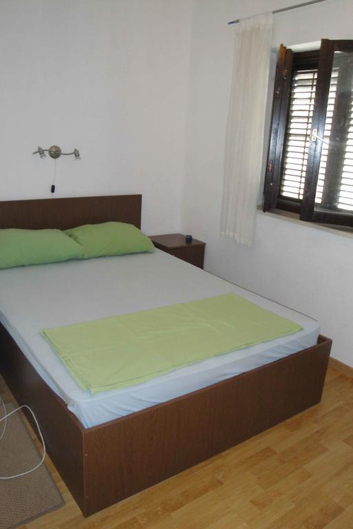 Apartments Marica Trogir Room photo