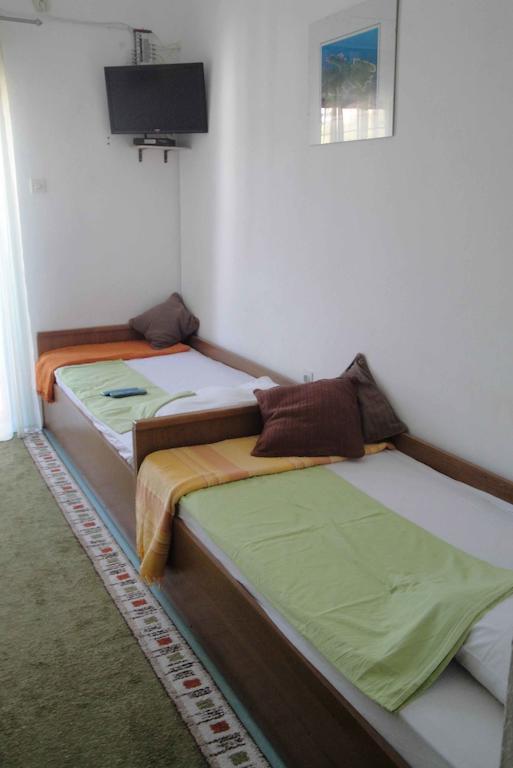 Apartments Marica Trogir Room photo