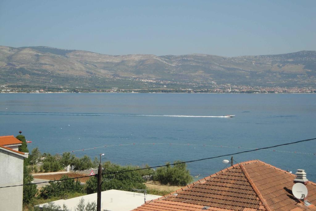 Apartments Marica Trogir Room photo